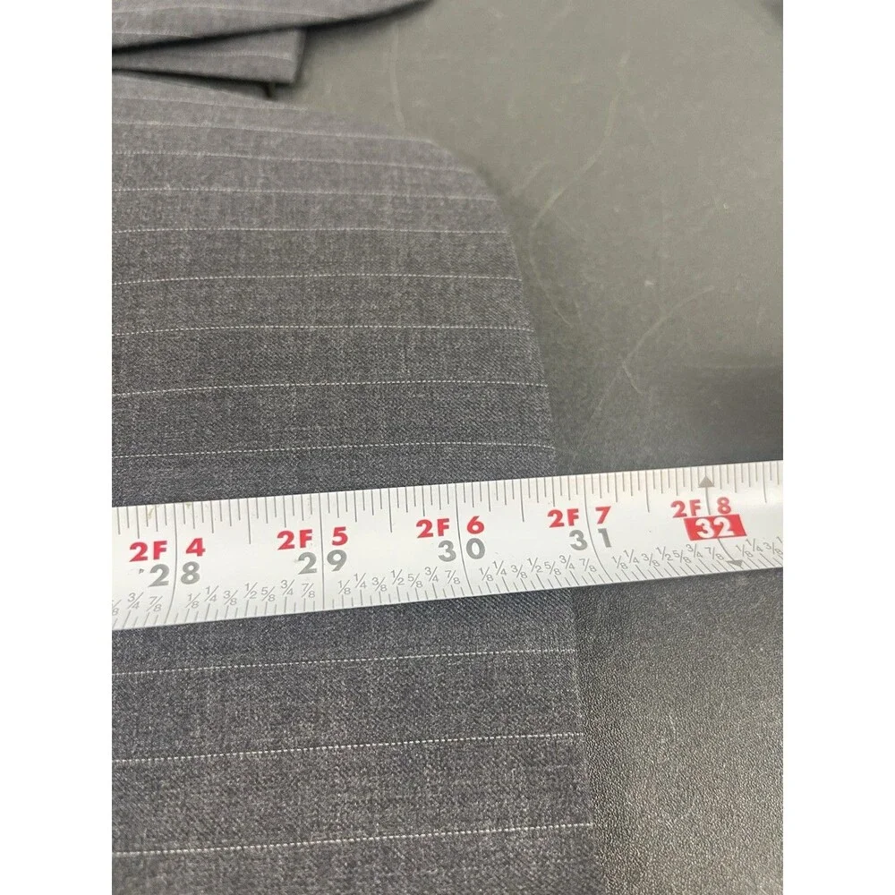 Lauren Ralph Lauren Men’s Charcoal Gray Pinstripe Wool Blazer 42R